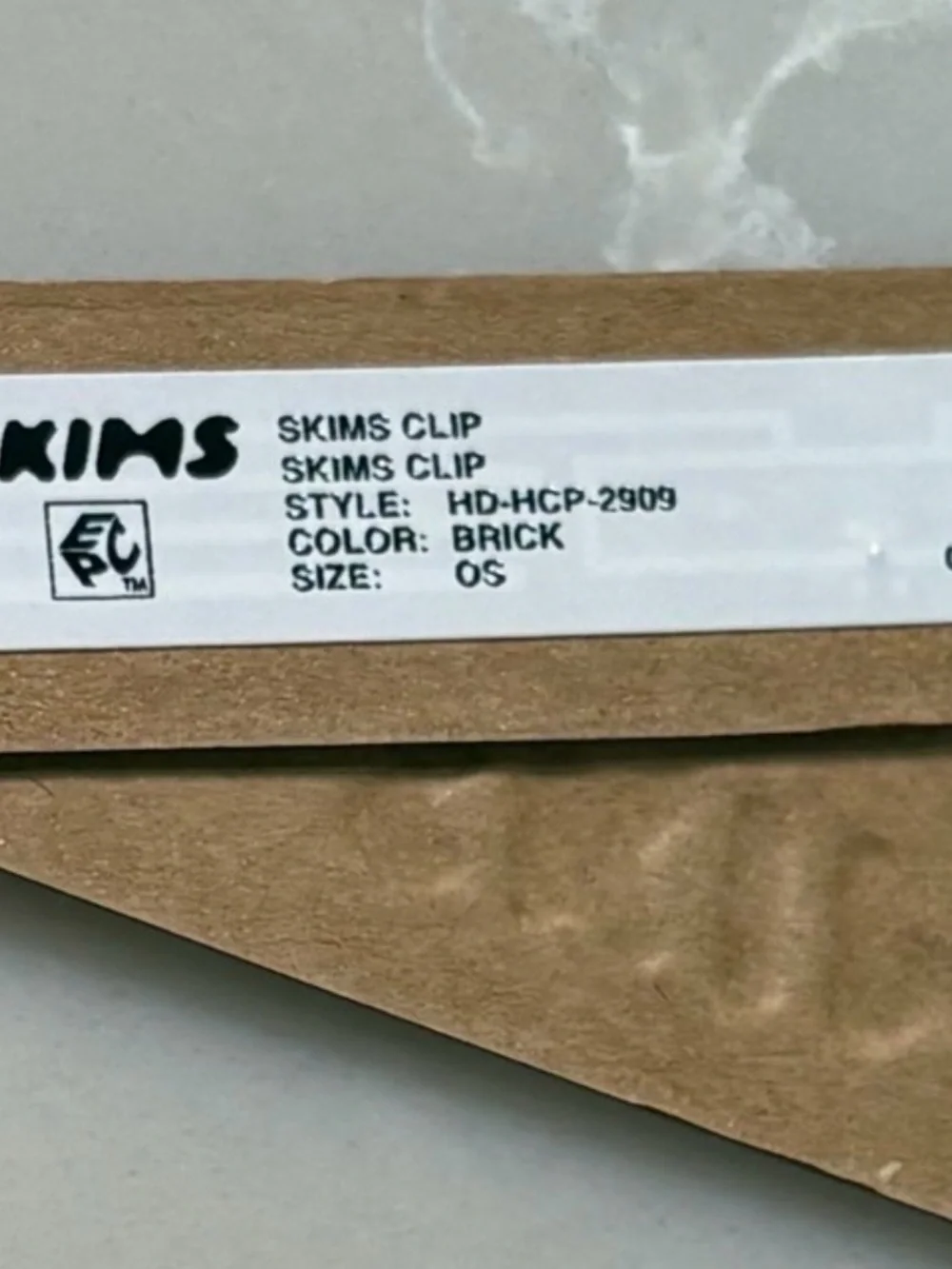 ✨ SOLD OUT SKIMS BRICK Claw Clip NWT | Rhinestone Logo - Picture 2 of 6